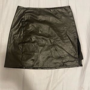 Leather skirt